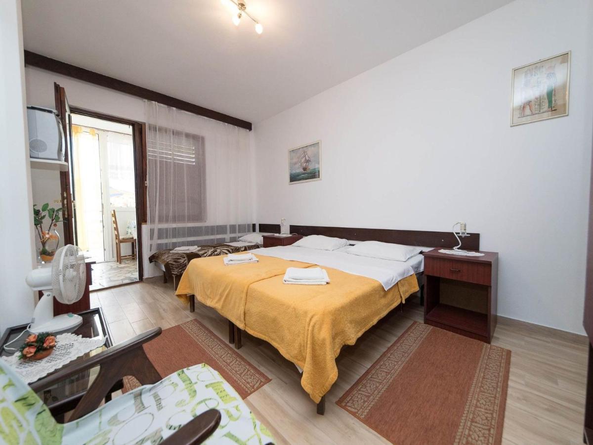 Apartments Biserka Crikvenica Eksteriør billede